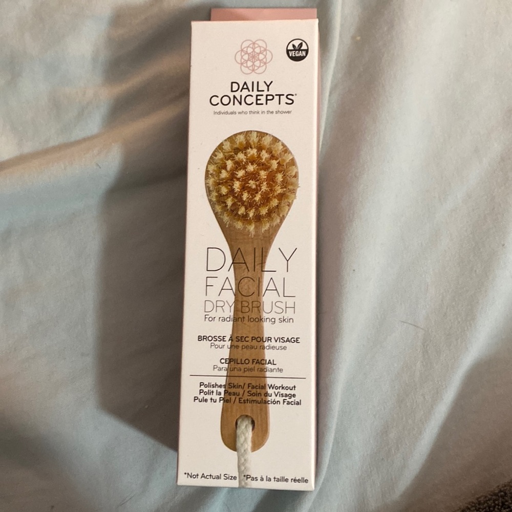 Daily facial dry brush